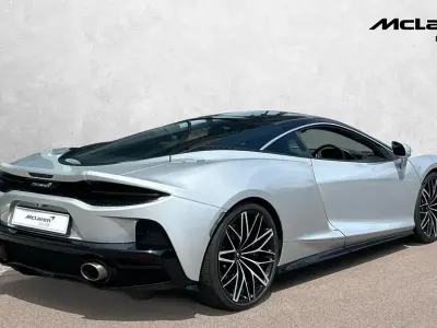 Used McLaren GT 620 HP (456 kW) 2021 Silver Coupe