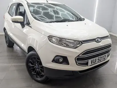 Used Ford Ecosport Zetec 91 HP (66 kW) 2015 White SUV