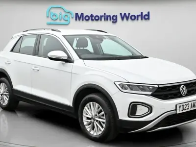 Usado VW T-Roc S 110 HP (80 kW) 2023 Branco SUV