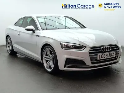 Used Audi A5 S-Line 150 HP (110 kW) 2019 White Coupe