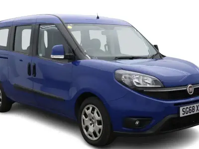 Used Fiat Doblò 2019 Blue MPV