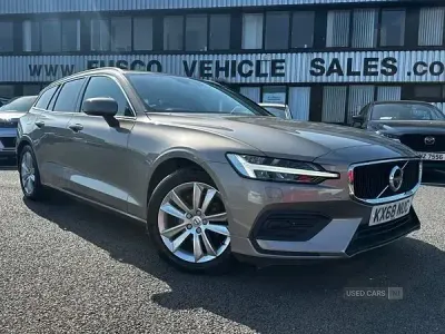 Used Volvo V60 Momentum 190 HP (139 kW) 2018 Grey Estate