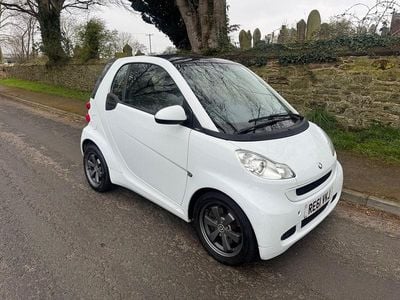 Used Smart ForTwo Coupé Passion 2011 White Coupe