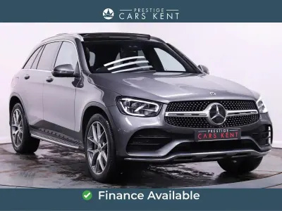 Begagnad Mercedes GLC300e AMG line 2022 Grå SUV