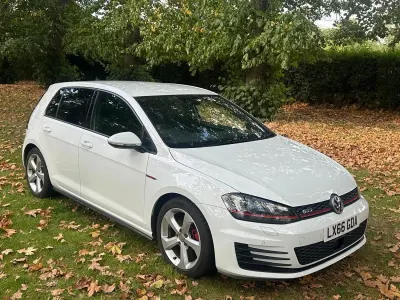 Second-hand VW Golf VIII GTI 2025 Alb