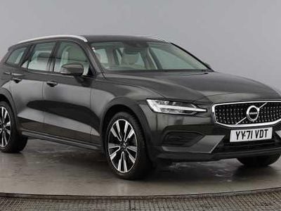 Used Volvo V60 CC 250 HP (183 kW) 2022 Estate