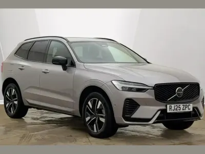 Used Volvo XC60 Plus 247 HP (181 kW) 2025 Silver SUV