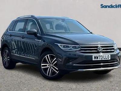 Used VW Tiguan Elegance 150 HP (110 kW) 2023 Grey SUV