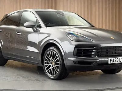 Used Porsche Cayenne 353 HP (259 kW) 2022 Grey SUV