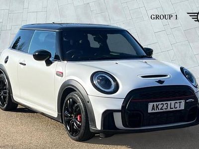 Used Mini John Cooper Works Hatch 231 HP (169 kW) 2023 White Hatchback