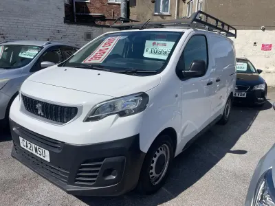 Second-hand Peugeot Expert 2021 Alb Van