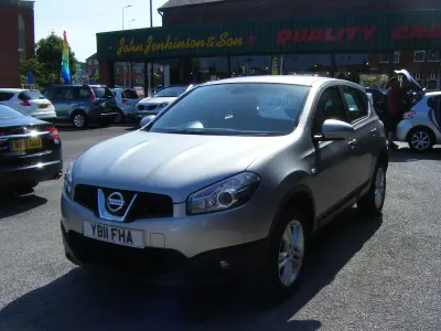 Used Nissan Qashqai Acenta 117 HP (86 kW) 2011 Silver SUV