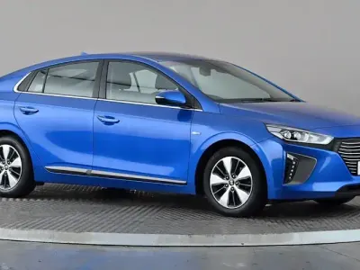 Used Hyundai Ioniq Premium 141 HP (103 kW) 2018 Blue Hatchback