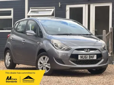 Used Hyundai ix20 Active 90 HP (66 kW) 2011 Grey Hatchback