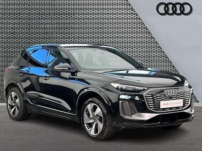 Begagnad Audi Q6 e-tron S-Line 284 kW (387 HK) 2024 Svart SUV