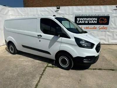 Used Ford Transit Custom 105 HP (77 kW) 2022 White Van