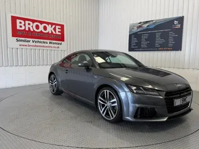 Begagnad Audi TT S-Line 180 HK (132 kW) 2017 Grå Sportkupé
