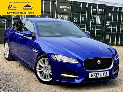 Used Jaguar XF R-Sport 180 HP (132 kW) 2017 Blue Sedan