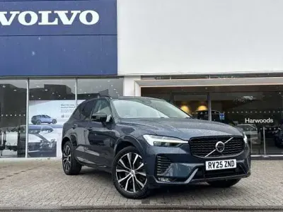 Used Volvo XC60 Plus 247 HP (181 kW) 2025 SUV