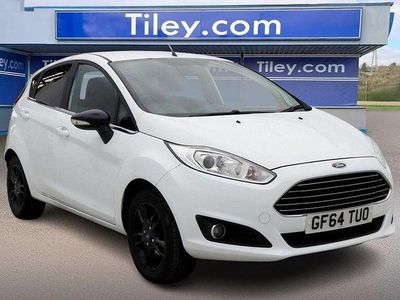 Used Ford Fiesta Zetec 82 HP (60 kW) 2014 White Hatchback