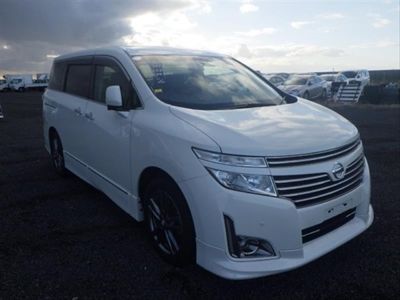 used Nissan Elgrand 2.5 Highway Star Urban Chrome 5dr 7 Seats