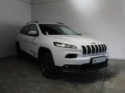 Used Jeep Cherokee 200 HP (147 kW) 2016 White SUV