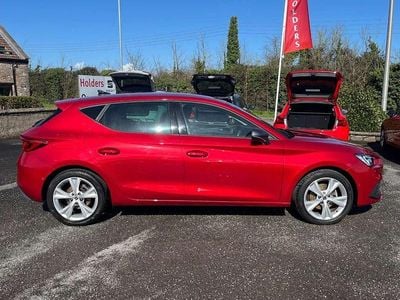 Used Seat Leon FR 147 HP (108 kW) 2023 Red Hatchback