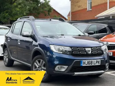 Used Dacia Sandero Essentiel 90 HP (66 kW) 2018 Blue Hatchback
