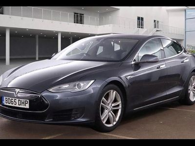 Used Tesla Model S 302 kW (411 HP) 2015 Hatchback