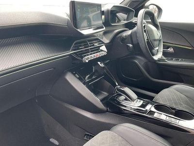 Begagnad Peugeot e-2008 Premium 98 kW (134 HK) 2022 Grå SUV
