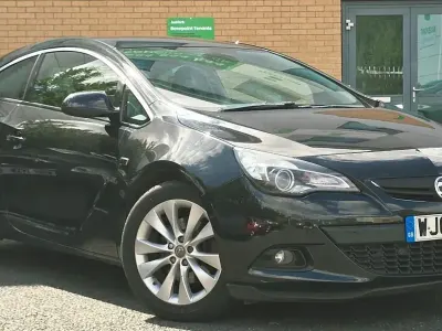 Used Vauxhall Astra GTC SRi 140 HP (102 kW) 2014 Coupe