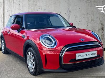 Usado Mini ONE Classic 102 CV (75 kW) 2022 Rojo Utilitario