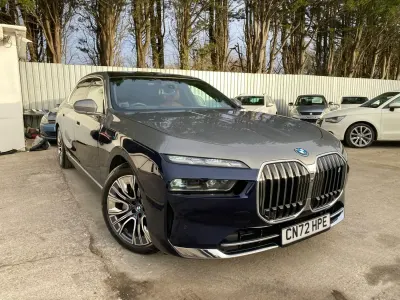 Usado BMW i7 Comfort Edition 400 kW (544 CV) 2025 Azul Berlina