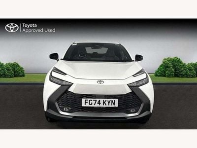 Second-hand Toyota C-HR Design 220 CP (161 kW) 2024 Alb SUV