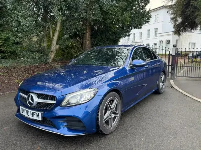 Begagnad Mercedes C200 AMG Line Premium 160 HK (117 kW) 2020 Blå Sedan