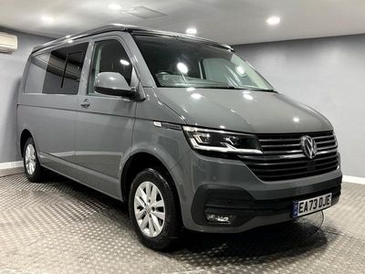 Begagnad VW Transporter Highline 150 HK (110 kW) 2023 Grå Van