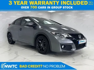 Käytetty Honda Civic Sport 120 HP (88 kW) 2015 Hopea Viistoperä