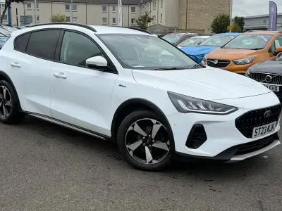 Used Ford Focus Active 2023 White Hatchback
