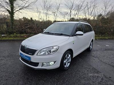 White Used 2012 Skoda Fabia GreenLine Estate | £3,690 (Fair price)
