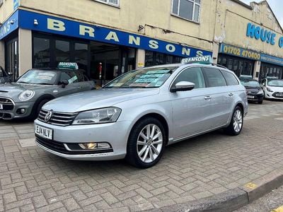 Begagnad VW Passat Executive 2014 Silver Kombi