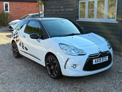 Used Citroën DS3 PureTech 2015 White Hatchback