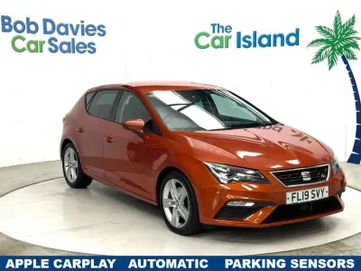 Used Seat Leon FR 190 HP (139 kW) 2019 Orange Hatchback
