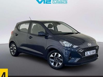 Used Hyundai i10 Advanced 67 HP (49 kW) 2023 Grey Hatchback