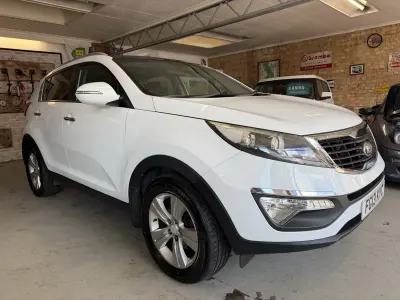 Używany Kia Sportage 115 KM (84 kW) 2013 Biały SUV