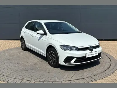 Used VW Polo Life 80 HP (58 kW) 2022 White Hatchback