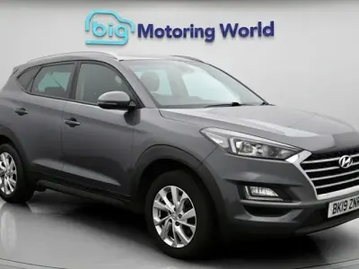 Used Hyundai Tucson SE 132 HP (97 kW) 2019 Grey SUV