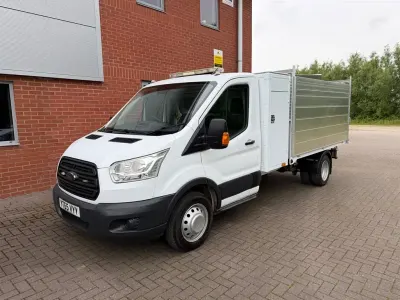 Used Ford Transit 125 HP (91 kW) 2015 White Cabriolet