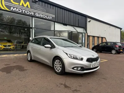 Usado Kia Ceed 2013 Prateado Citadino