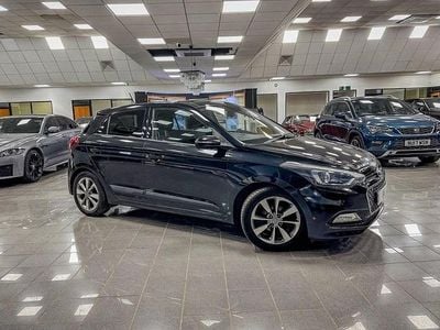 Used Hyundai i20 Premium SE 100 HP (73 kW) 2015 Black Hatchback
