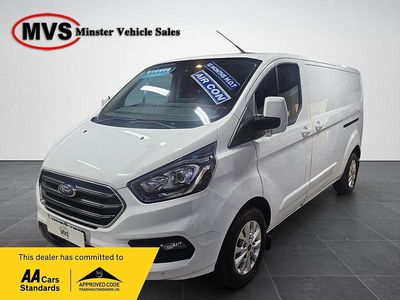 Used Ford Transit Custom Limited 130 HP (95 kW) 2020 White Van